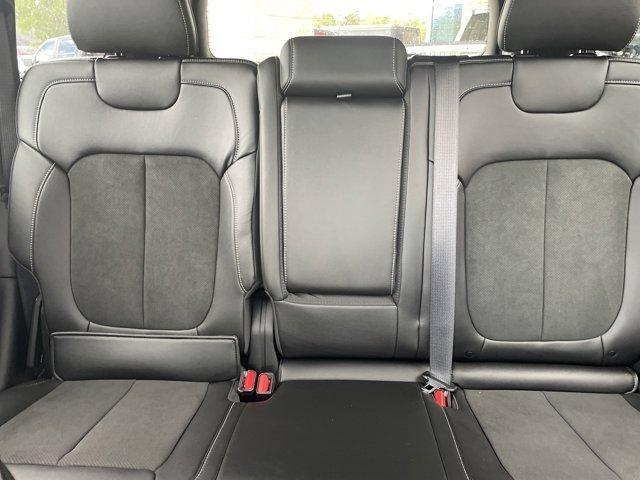 new 2025 Jeep Grand Cherokee car, priced at $37,545