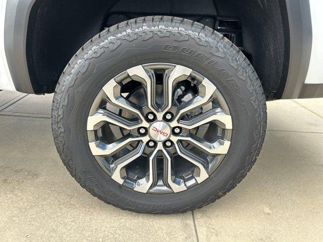 new 2025 GMC Canyon car, priced at $53,024