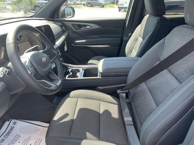 new 2025 Chevrolet Traverse car, priced at $40,445