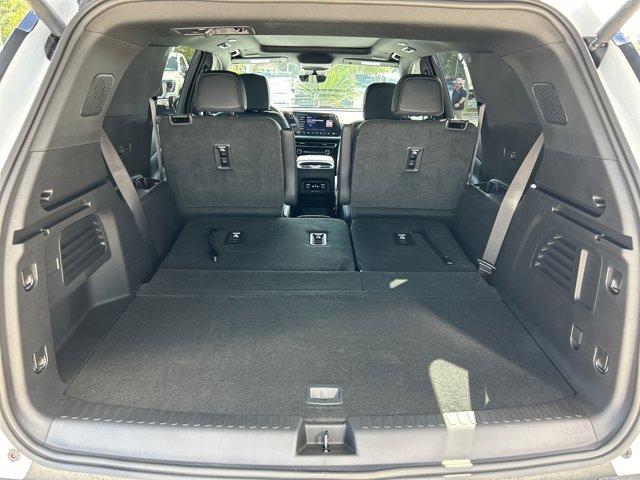 new 2026 Chevrolet Traverse car, priced at $44,575