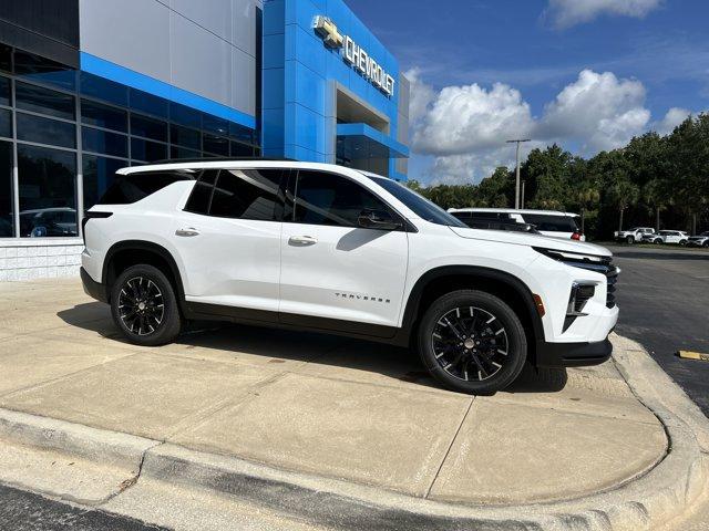 new 2026 Chevrolet Traverse car, priced at $44,575