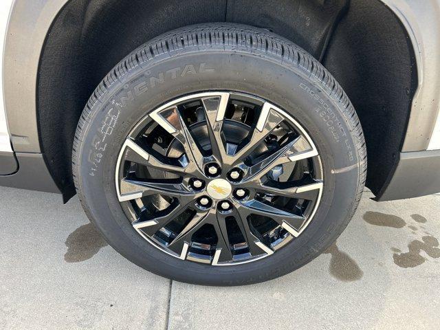 new 2026 Chevrolet Traverse car, priced at $44,575