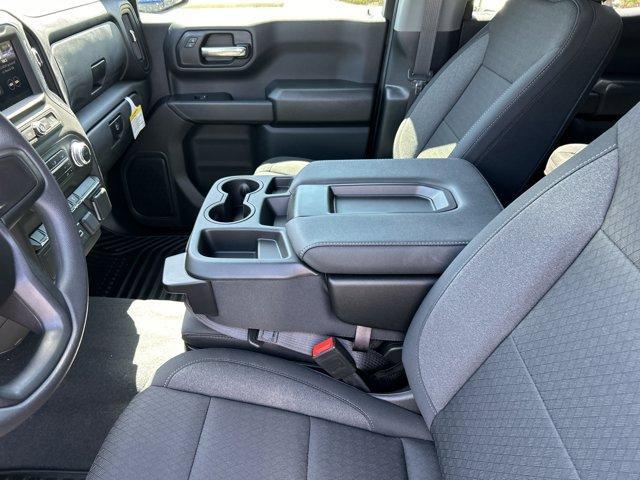 new 2025 GMC Sierra 1500 car, priced at $43,075