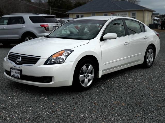 used 2008 Nissan Altima car, priced at $7,195