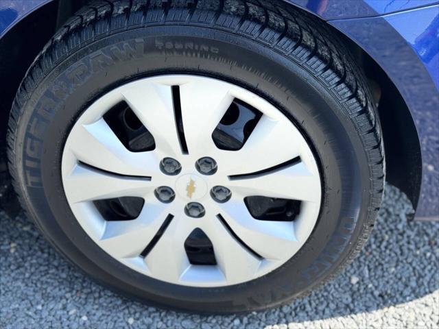 used 2013 Chevrolet Cruze car, priced at $7,995