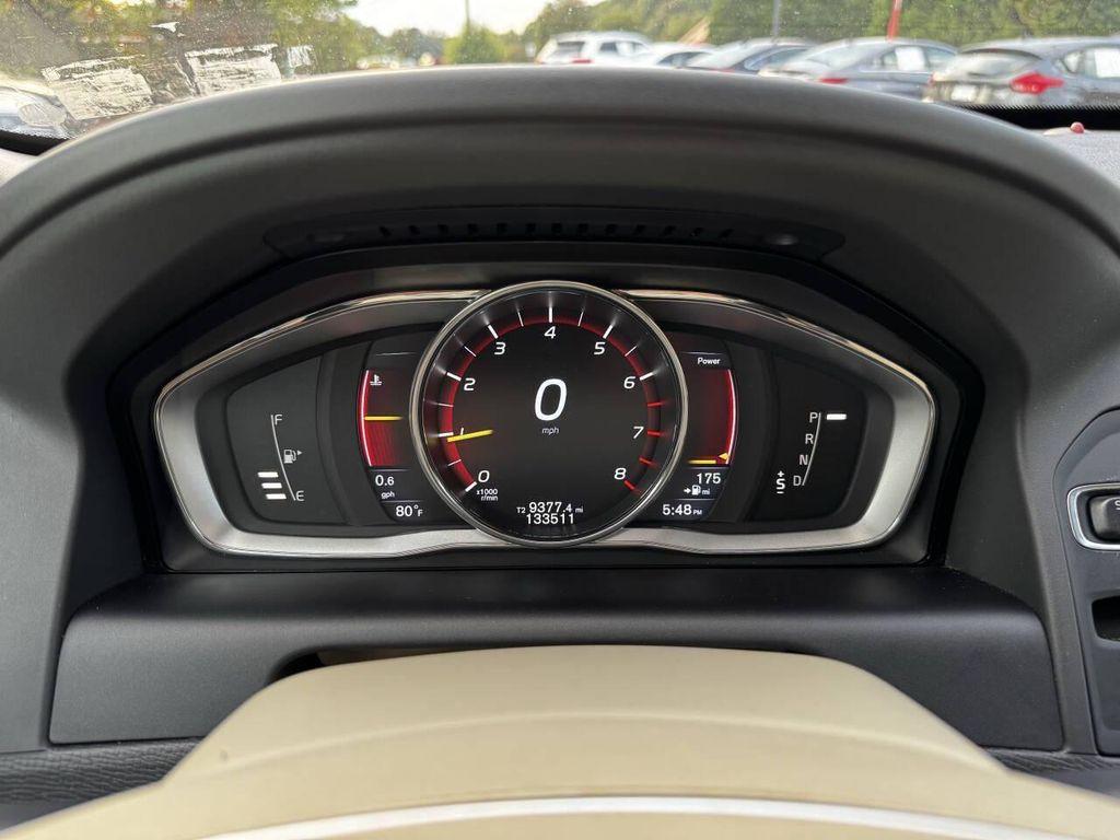 used 2015 Volvo XC60 car, priced at $9,995