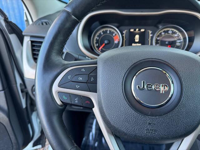 used 2016 Jeep Cherokee car, priced at $12,495