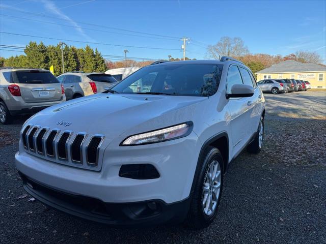 used 2016 Jeep Cherokee car, priced at $12,495