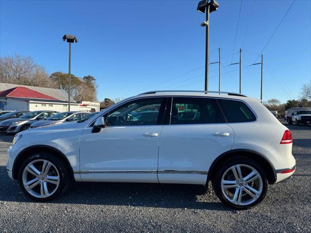 used 2017 Volkswagen Touareg car, priced at $17,995