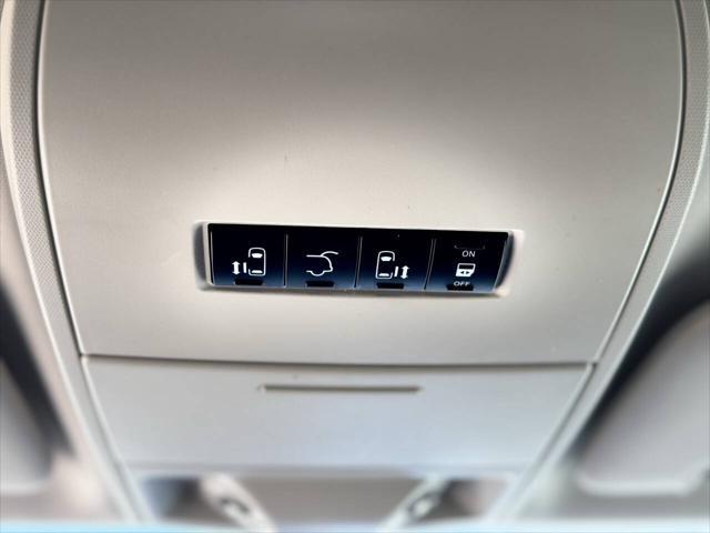 used 2016 Chrysler Town & Country car, priced at $10,995