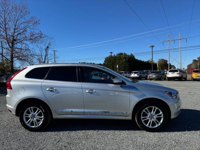 used 2015 Volvo XC60 car, priced at $11,995