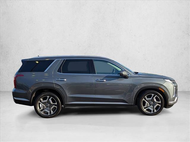 used 2024 Hyundai Palisade car, priced at $35,810