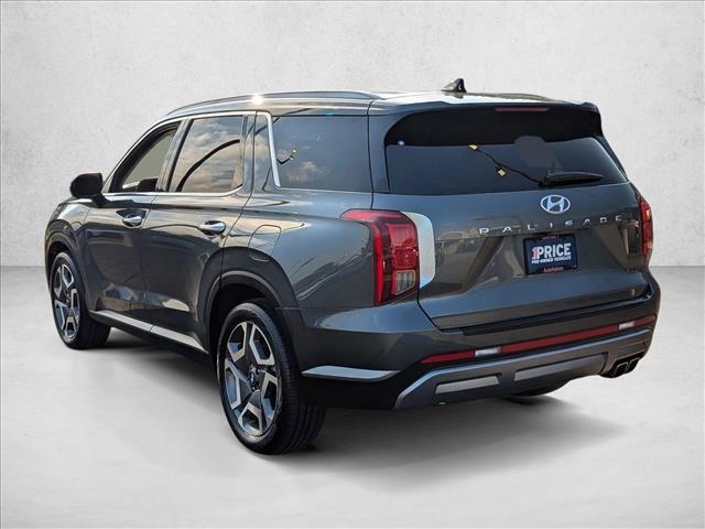 used 2024 Hyundai Palisade car, priced at $35,810