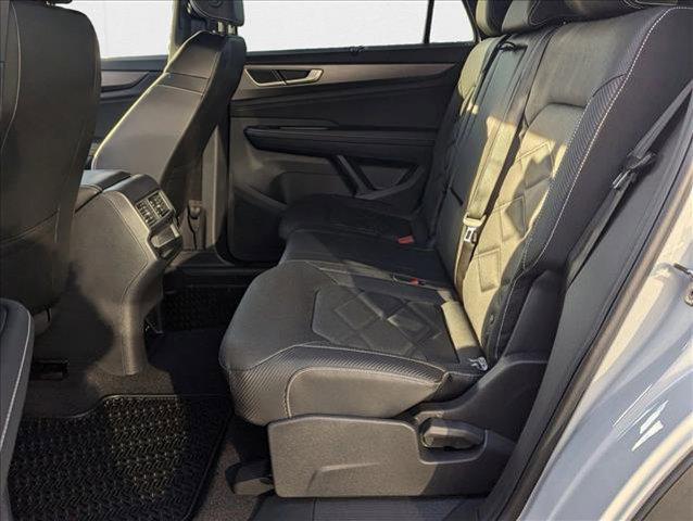 new 2026 Volkswagen Atlas Cross Sport car, priced at $46,101