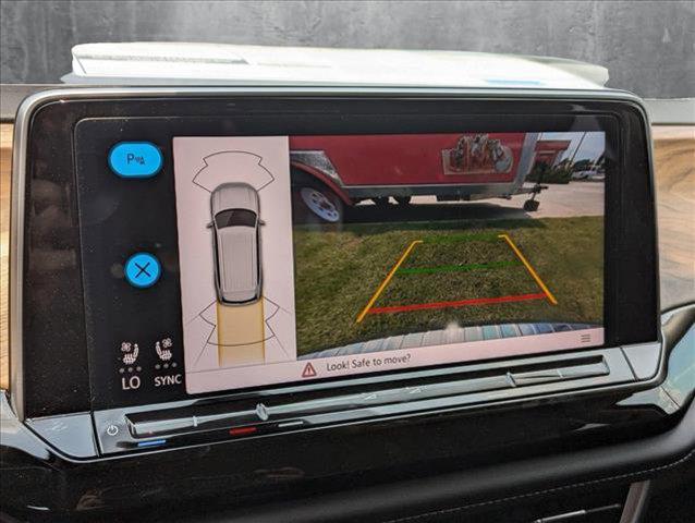 new 2025 Volkswagen Atlas car, priced at $44,531