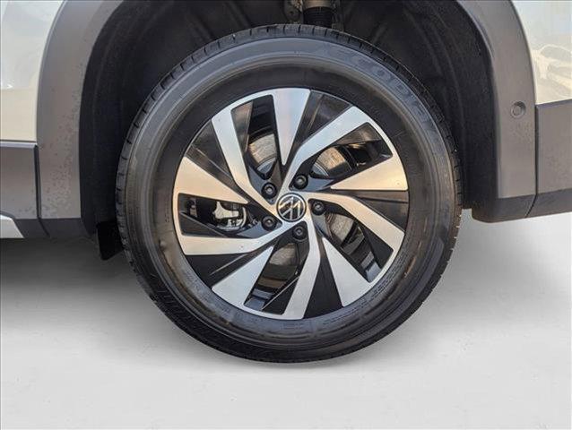 new 2025 Volkswagen Tiguan car, priced at $30,761