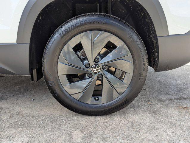 new 2025 Volkswagen Taos car, priced at $26,905