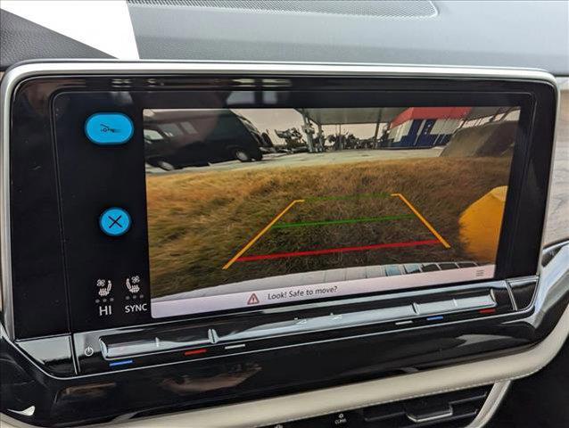 new 2026 Volkswagen Atlas car, priced at $41,902