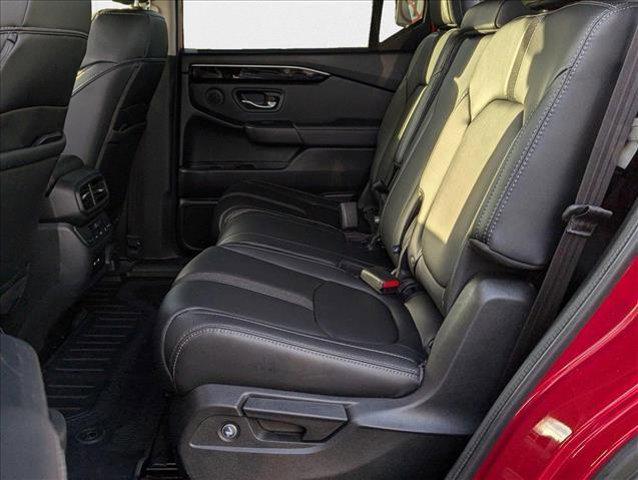 used 2024 Honda Pilot car, priced at $39,283