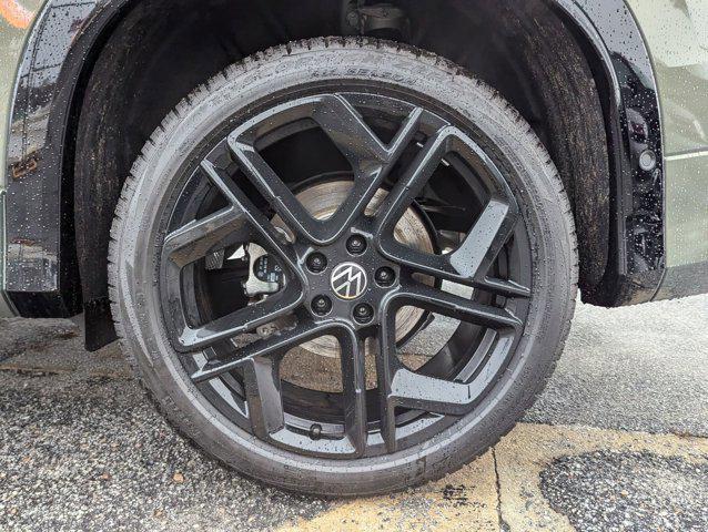 new 2026 Volkswagen Tiguan car, priced at $40,687