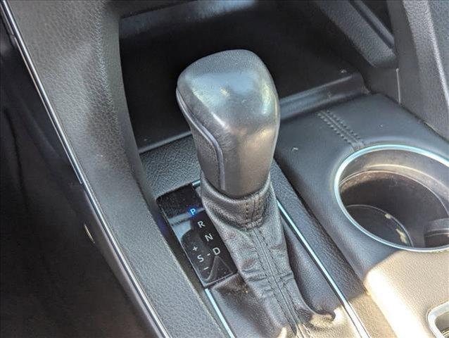 used 2022 Toyota Avalon Hybrid car, priced at $29,005