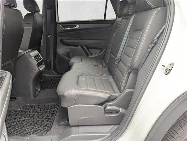 new 2026 Volkswagen Atlas Cross Sport car, priced at $53,688