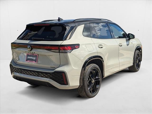 new 2025 Volkswagen Tiguan car, priced at $39,881