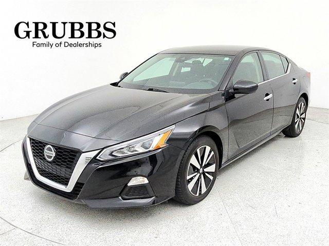 used 2022 Nissan Altima car, priced at $17,500