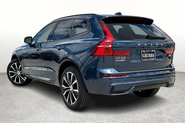 new 2025 Volvo XC60 car, priced at $56,160