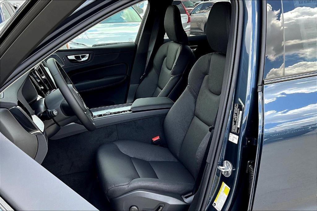 new 2025 Volvo XC60 car, priced at $56,160