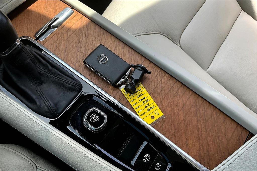 used 2022 Volvo XC90 car, priced at $33,500