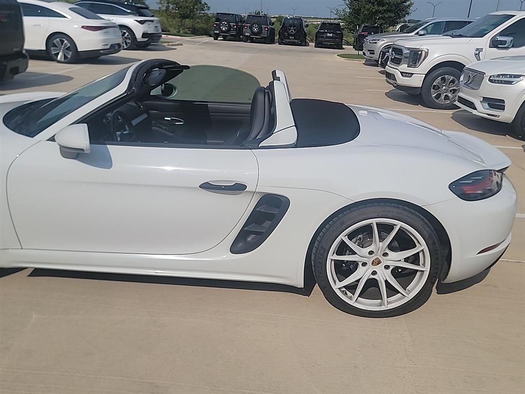 used 2019 Porsche 718 Boxster car, priced at $46,500