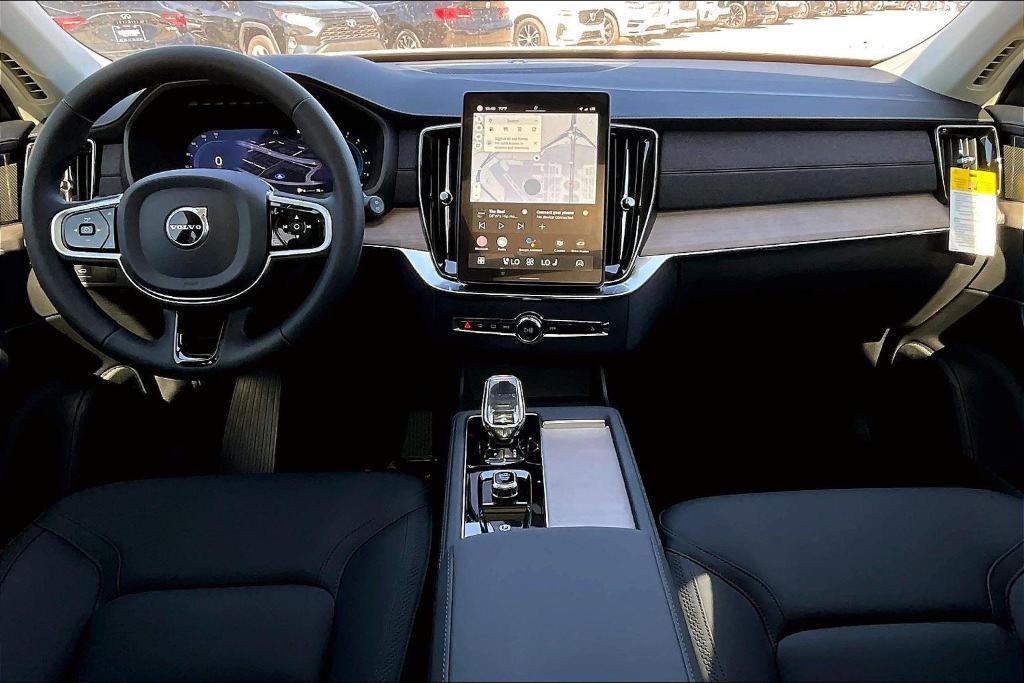 new 2025 Volvo XC90 car, priced at $65,555