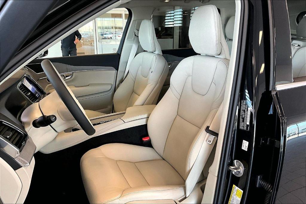 new 2025 Volvo XC90 car, priced at $67,265