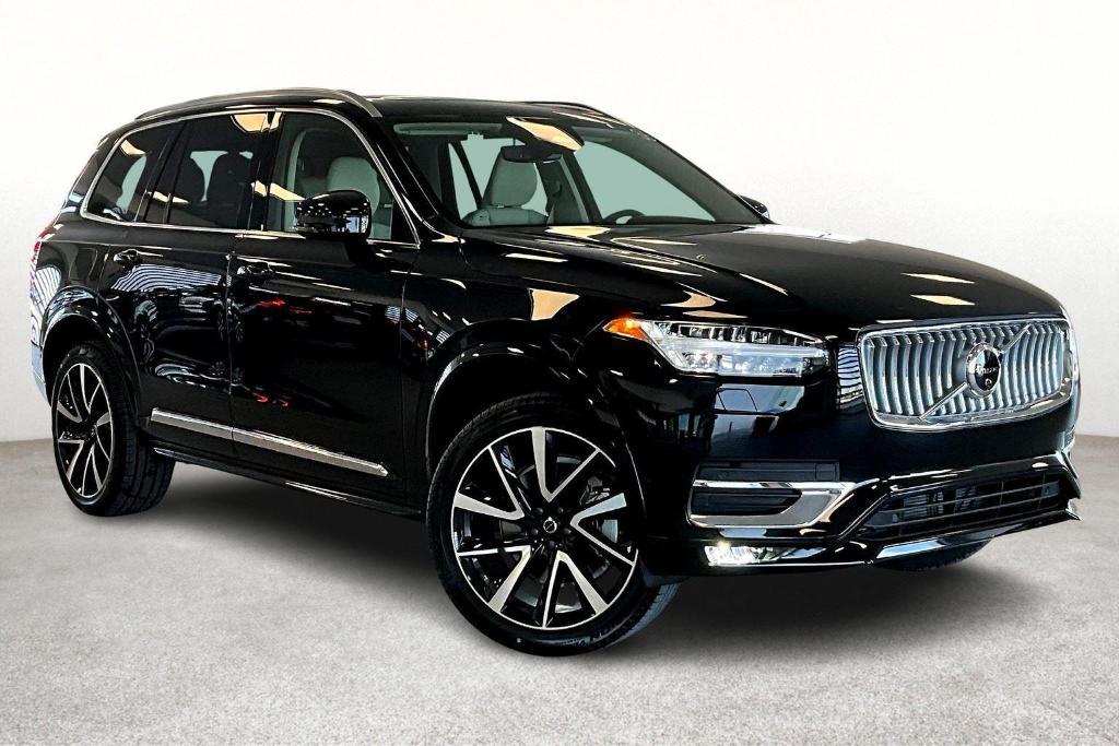new 2025 Volvo XC90 car, priced at $67,265