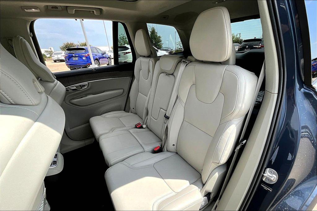 new 2026 Volvo XC90 car, priced at $75,155