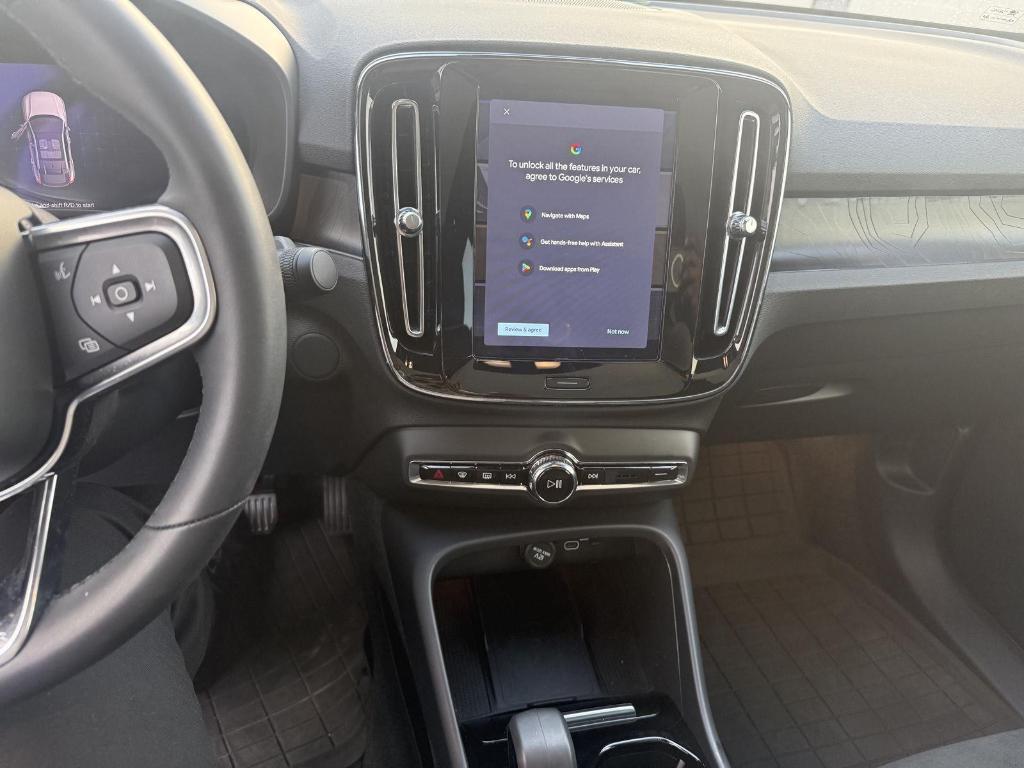 used 2024 Volvo C40 Recharge Pure Electric car, priced at $43,000