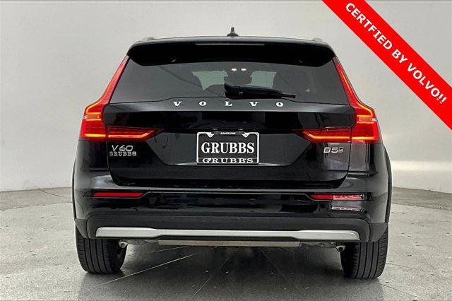 used 2024 Volvo V60 Cross Country car, priced at $43,000