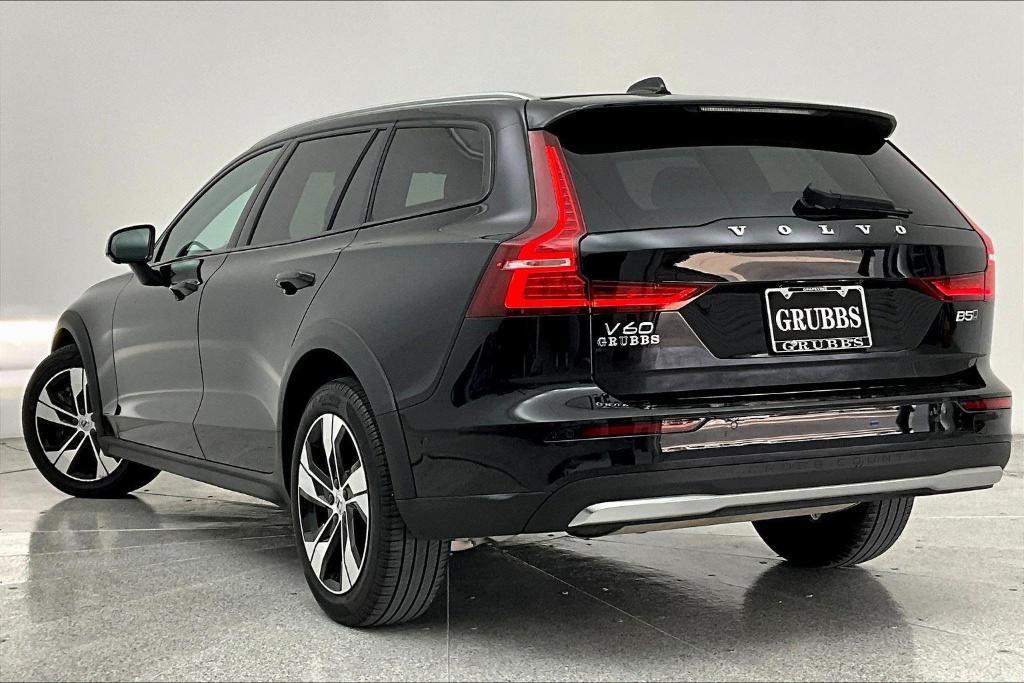 used 2024 Volvo V60 Cross Country car, priced at $41,500