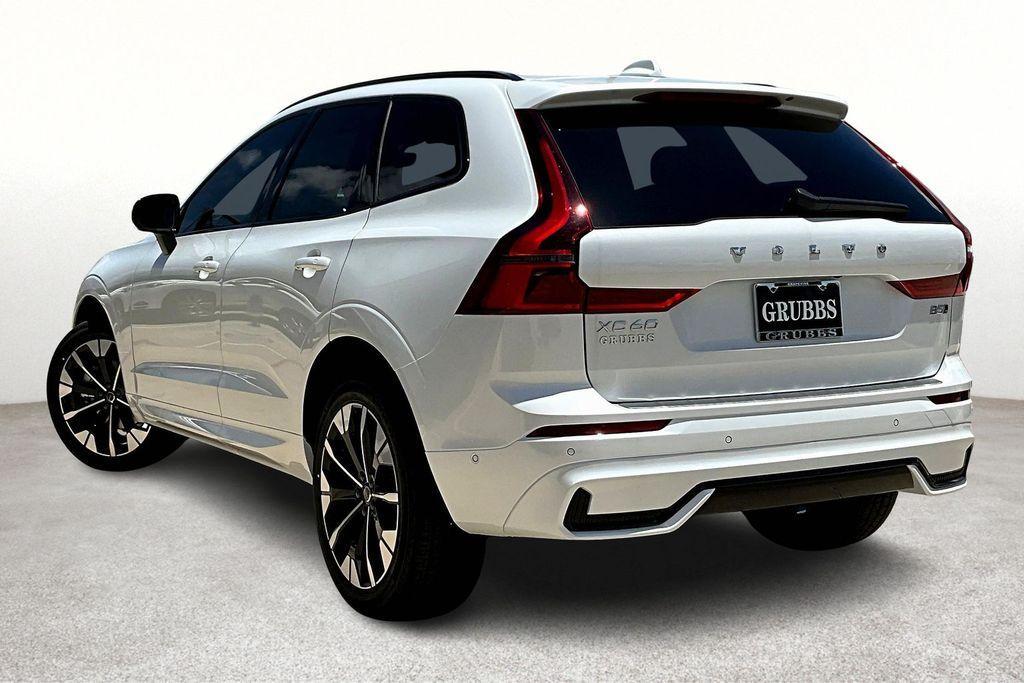 new 2026 Volvo XC60 car, priced at $57,985