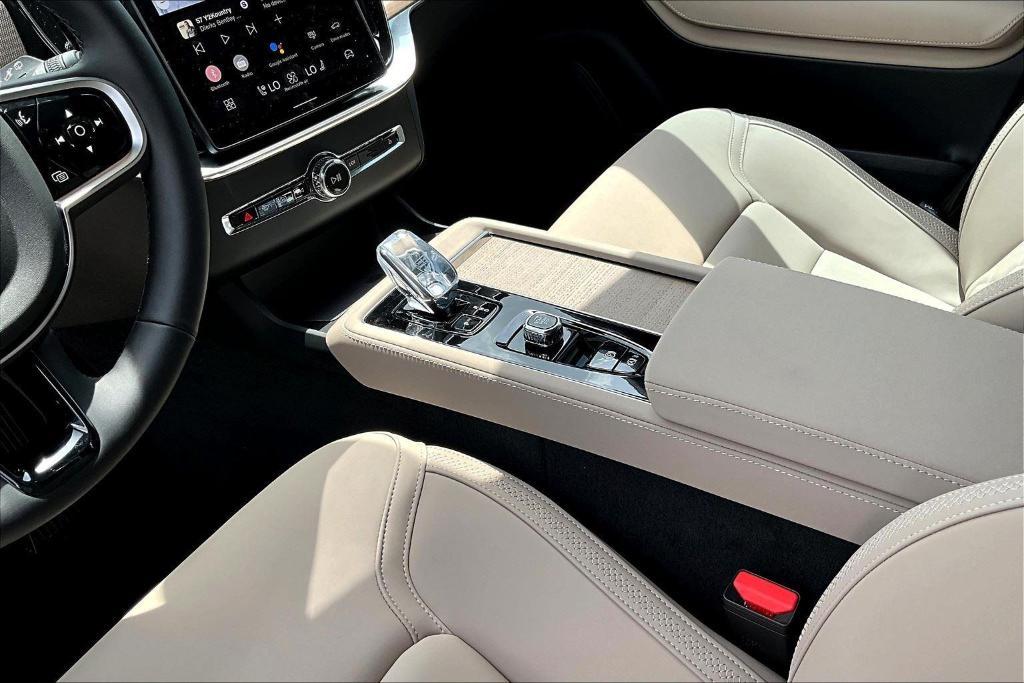 new 2025 Volvo XC90 Plug-In Hybrid car, priced at $80,650