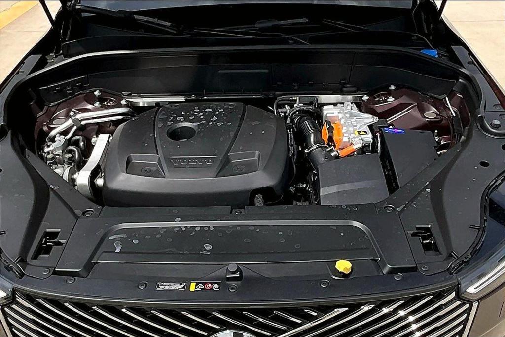 new 2025 Volvo XC90 Plug-In Hybrid car, priced at $80,650