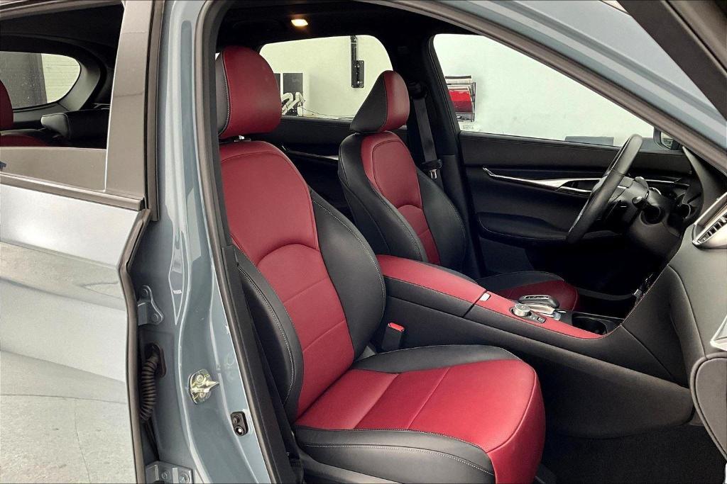 used 2024 INFINITI QX50 car, priced at $38,000