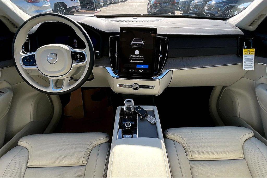 new 2026 Volvo XC90 car, priced at $81,060