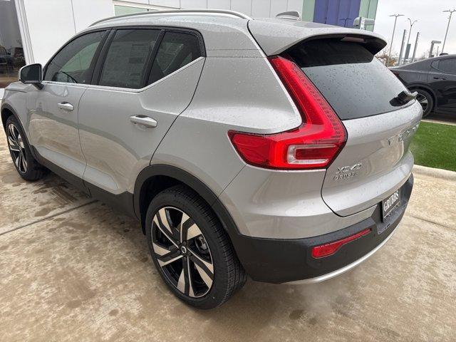 new 2025 Volvo XC40 car, priced at $51,000