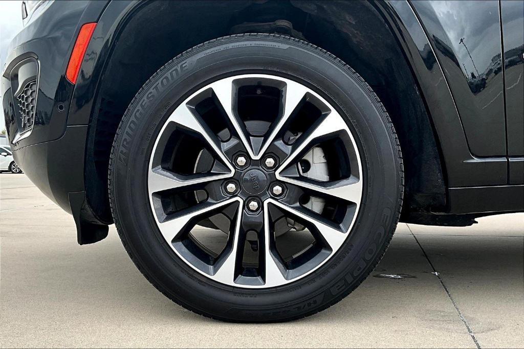 used 2022 Jeep Grand Cherokee car, priced at $38,500