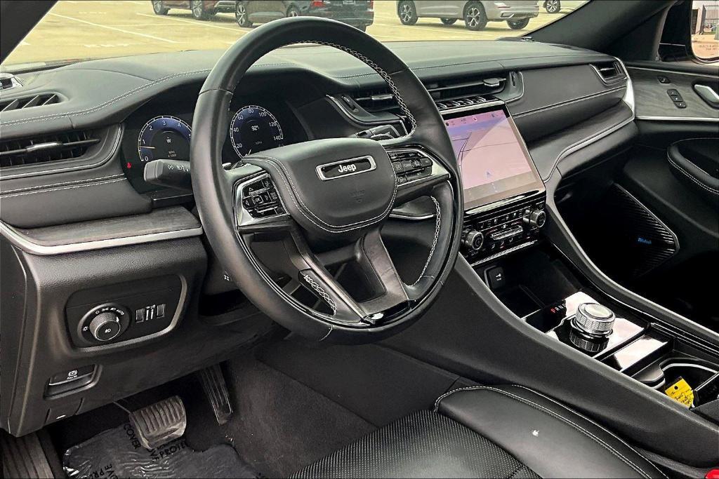 used 2022 Jeep Grand Cherokee car, priced at $38,500