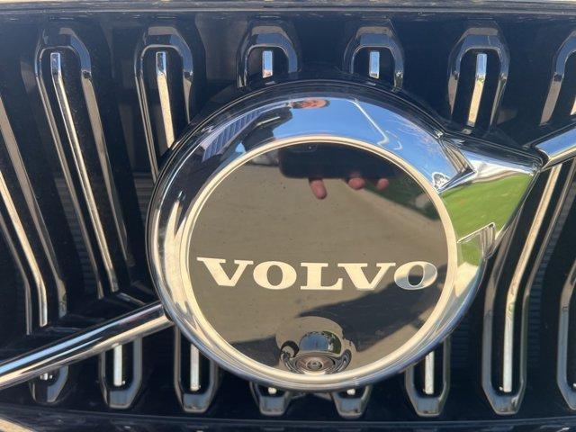 new 2025 Volvo XC40 car, priced at $48,235