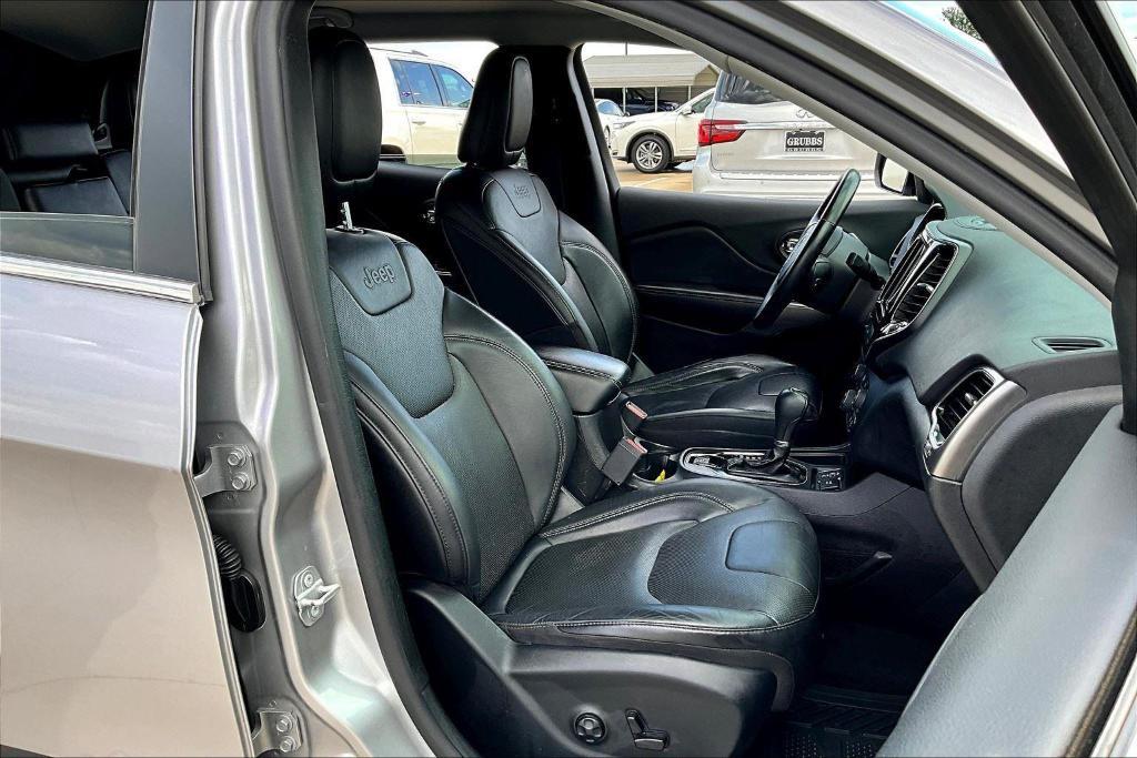 used 2019 Jeep Cherokee car, priced at $15,000