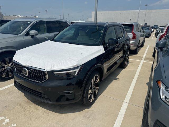 new 2024 Volvo XC40 car, priced at $47,871